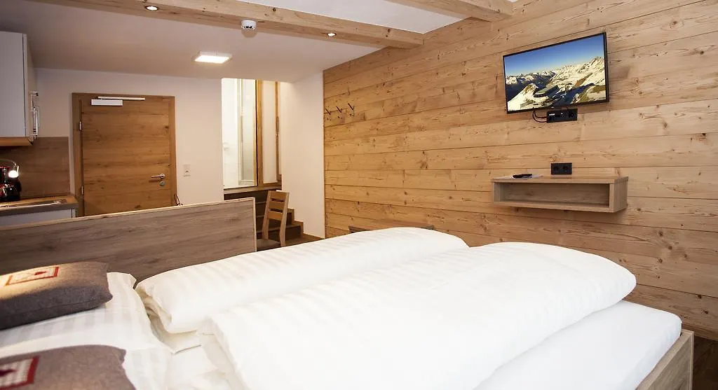 Апартаменты Brandhof Lodge Ишгль